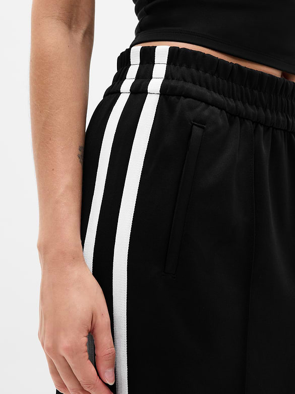 Tempo Mid Rise Wide Leg Track Pant