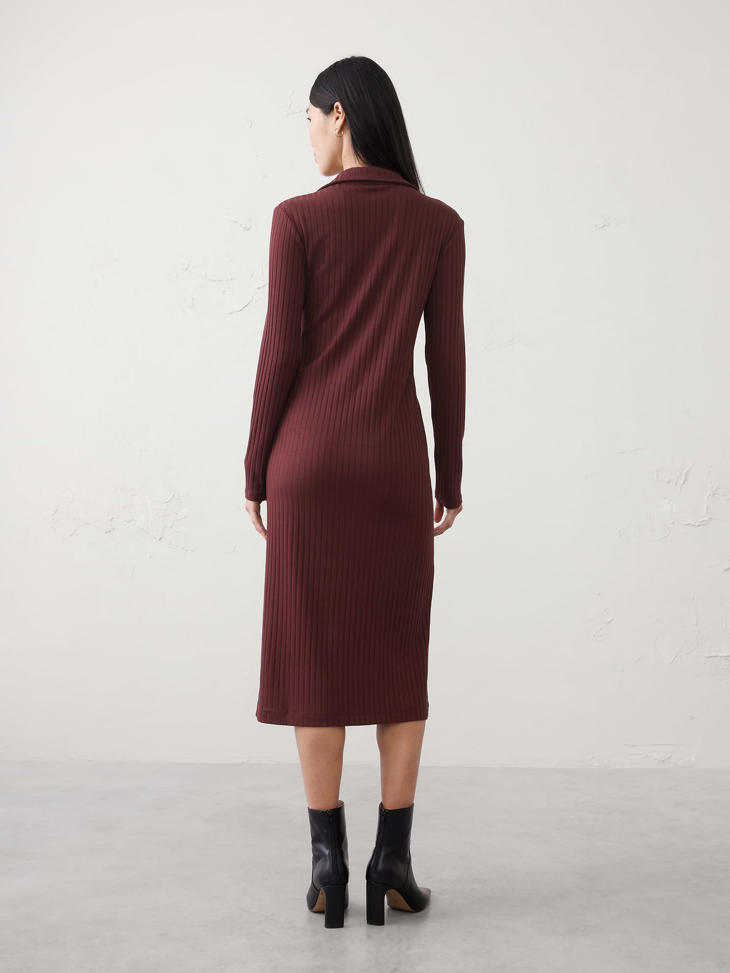 Image number 2 showing, Wide-Ribbed Knit Midi Dress