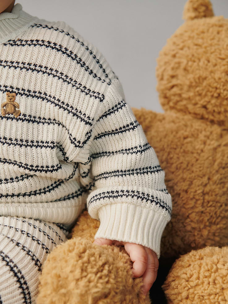 Image number 4 showing, Baby Sweater Outfit Set