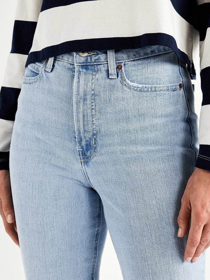 Image number 9 showing, Extra High-Waisted Straight Jeans