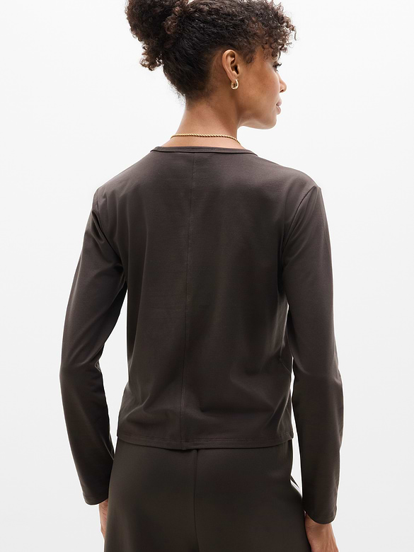 Essential Top