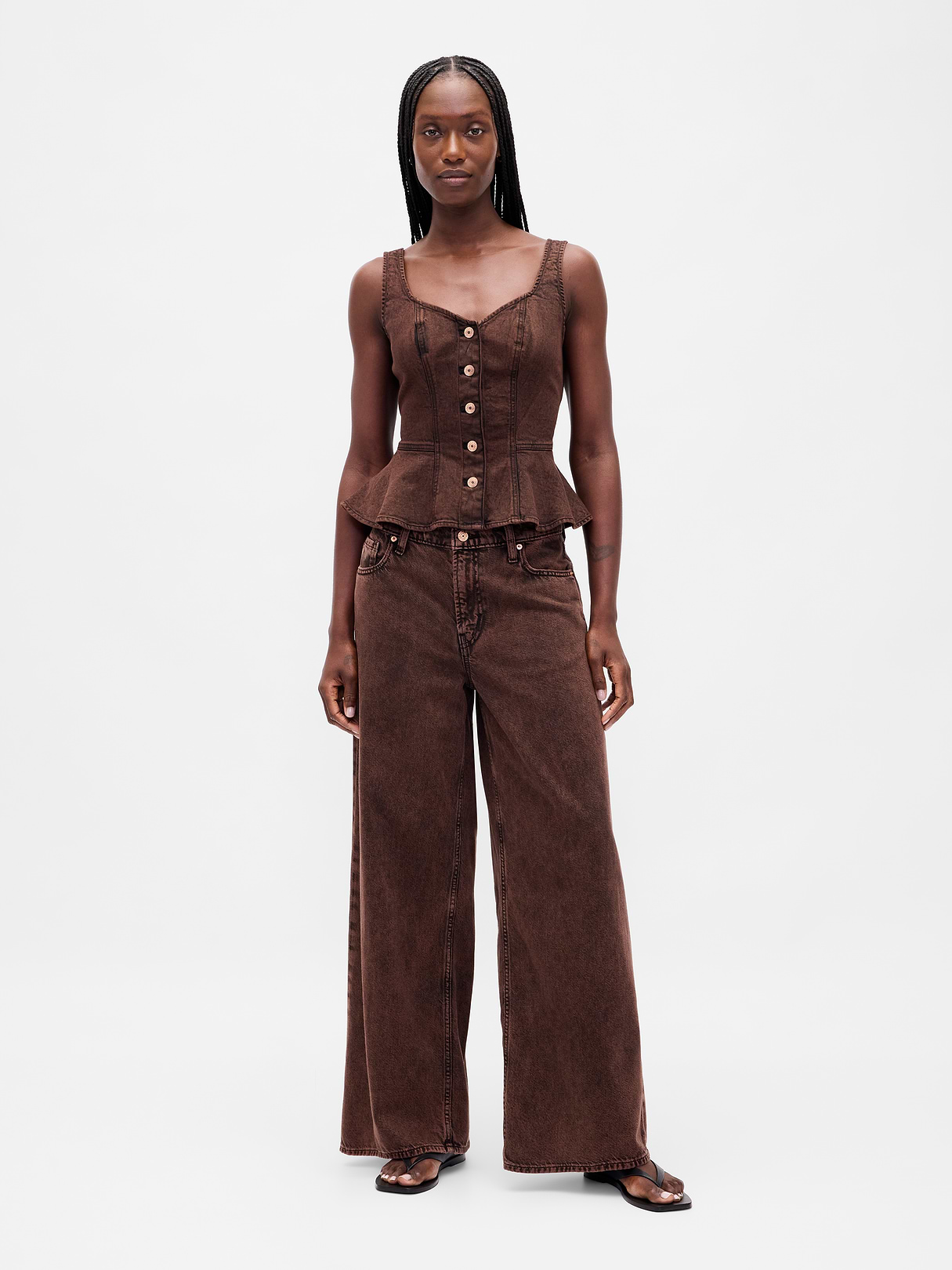 Mid Rise UltraSoft Baggy Jeans - Dark brown by Gap