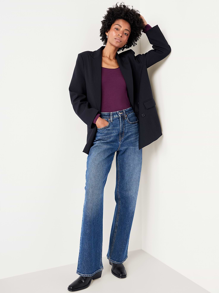 Image 3 of 9, Fitted Double-Layer Scoop-Neck Top