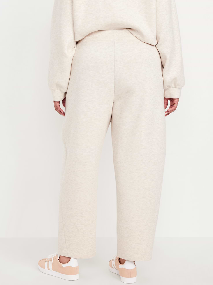 Image number 7 showing, High-Waisted Bounce Fleece Barrel Sweatpants