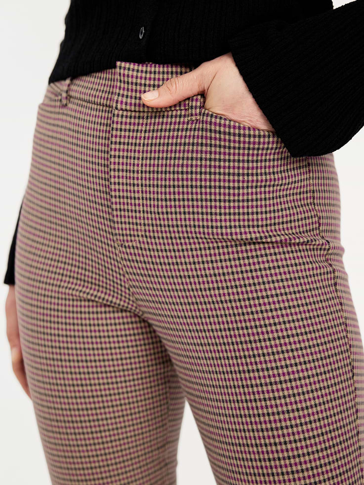 L'image numéro 4 présente Pantalon Pixie évasé à taille haute
