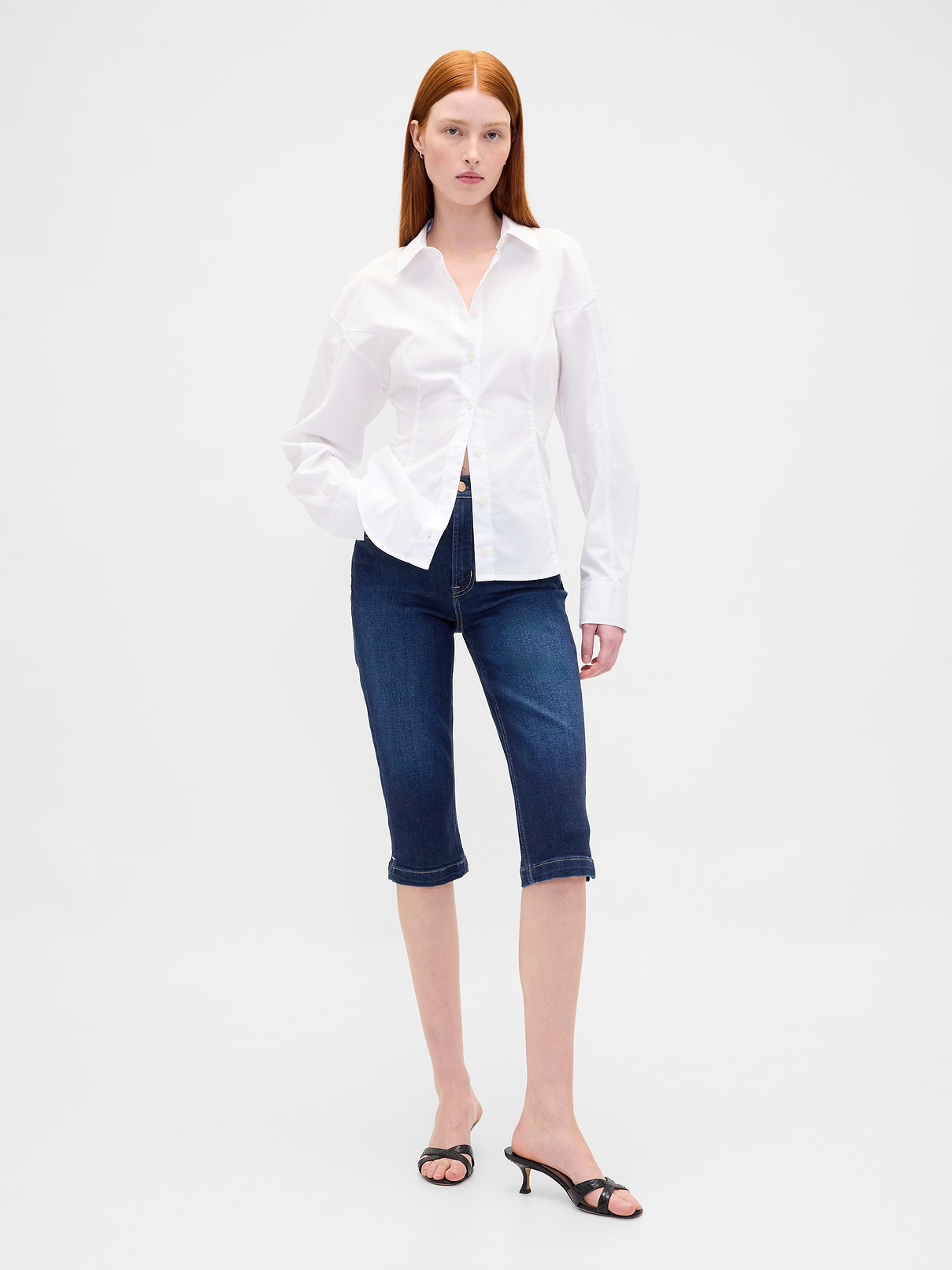 High Rise Cropped Capri Jeans