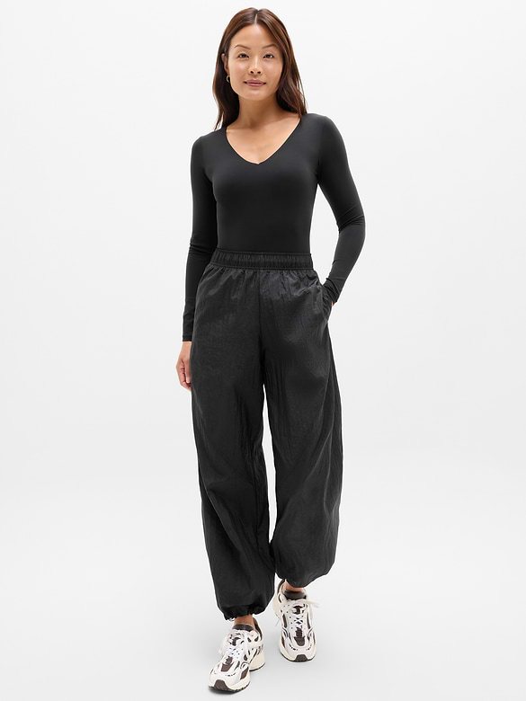 BodyMove Plunge Long Sleeve Bodysuit