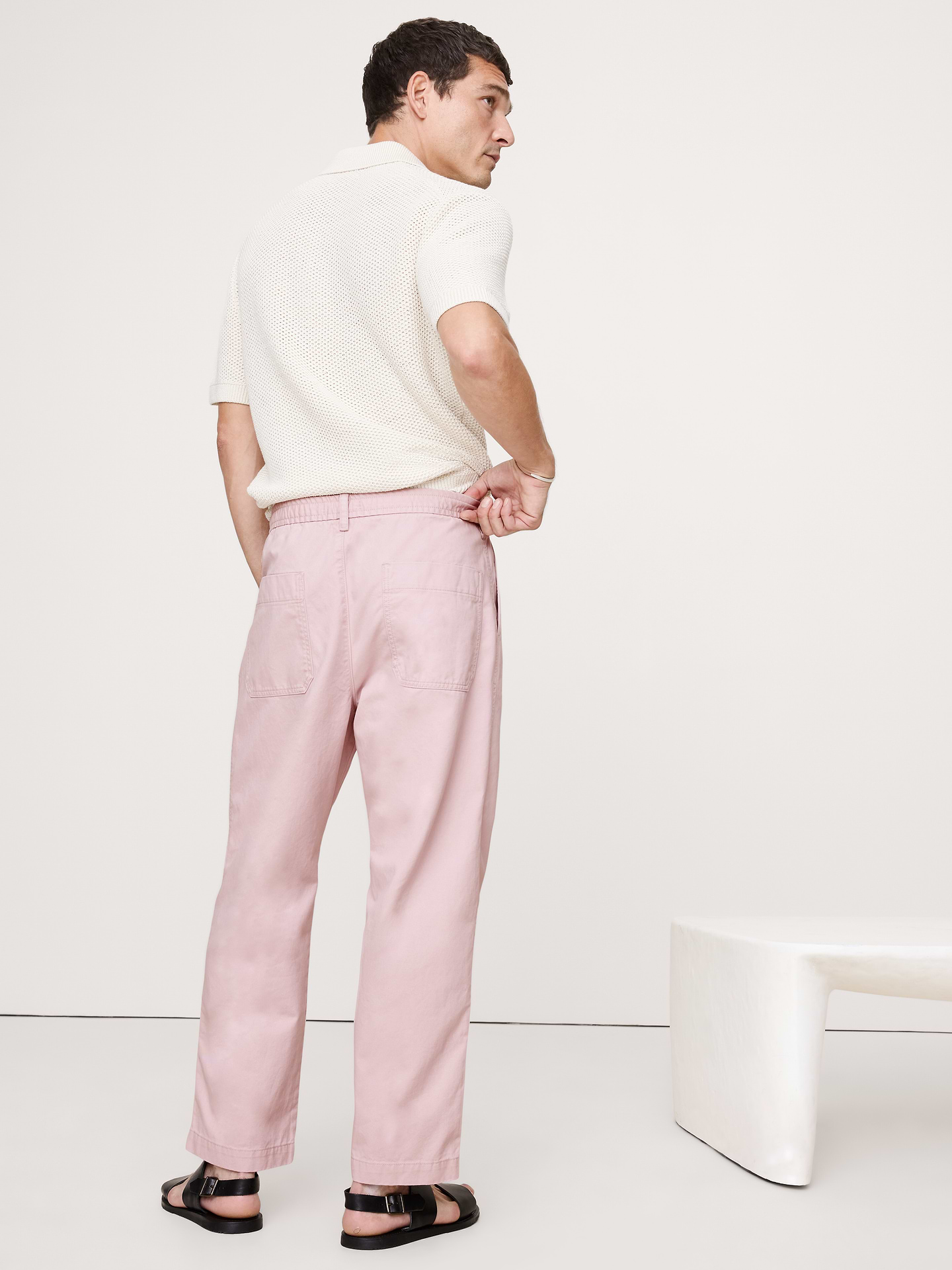 L'image numéro 3 présente Pantalon ample à taille extensible en coton léger