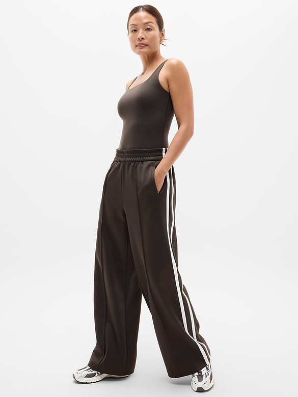 BodyMove Square Neck Bodysuit