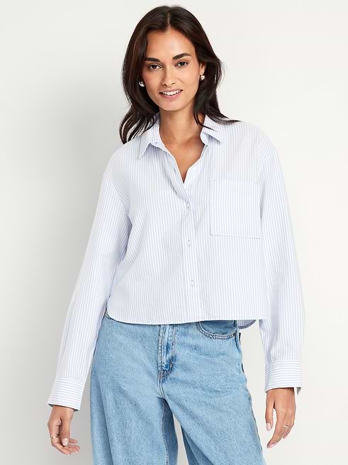 old navy dress shirt Portofino Featherweight Poplin button front patch chest pocket curved hem semi fitted hits at hip models are approx Men's Dress Shirts | Old