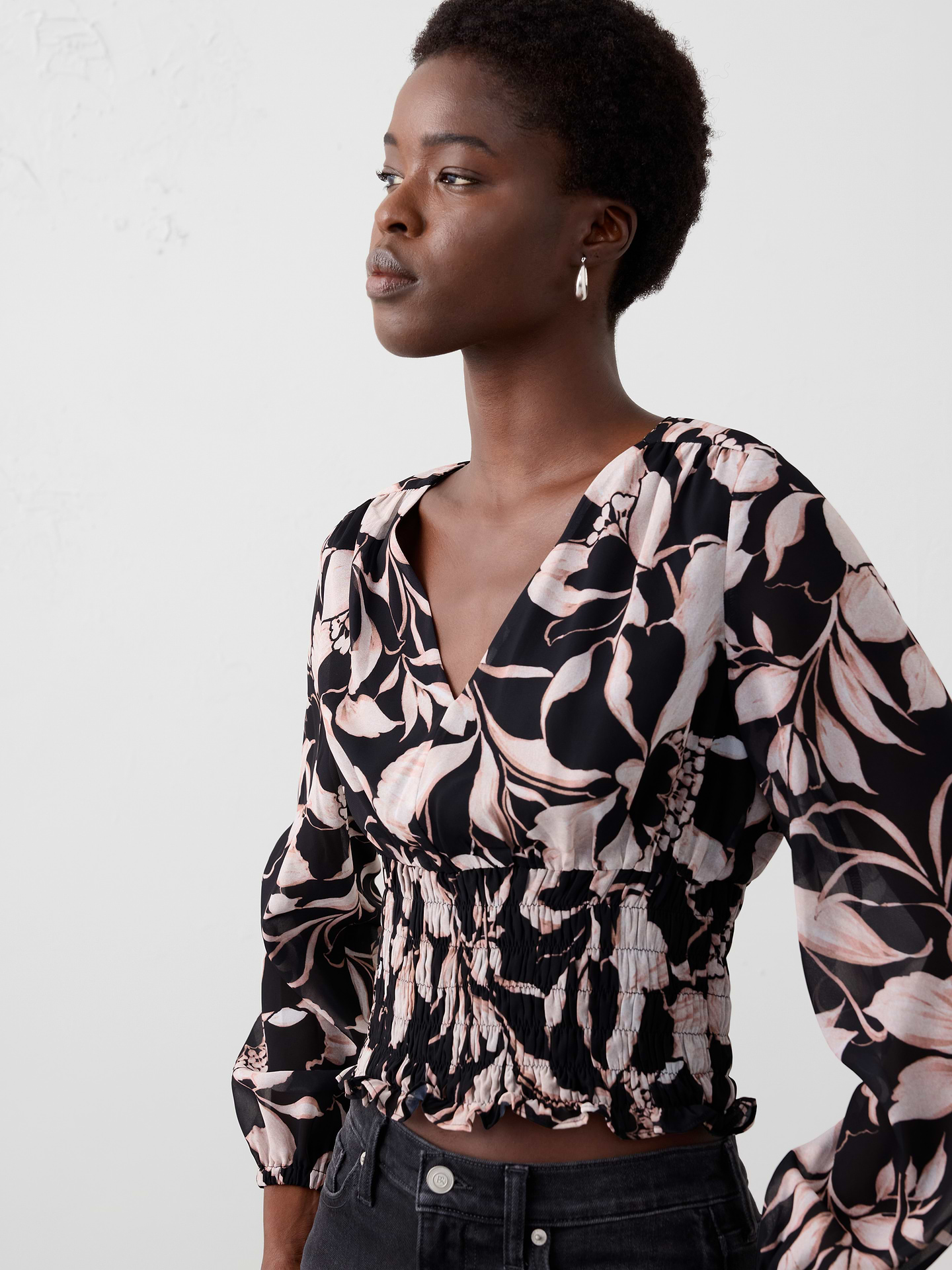 Image number 6 showing, Ruched V-Neck Top