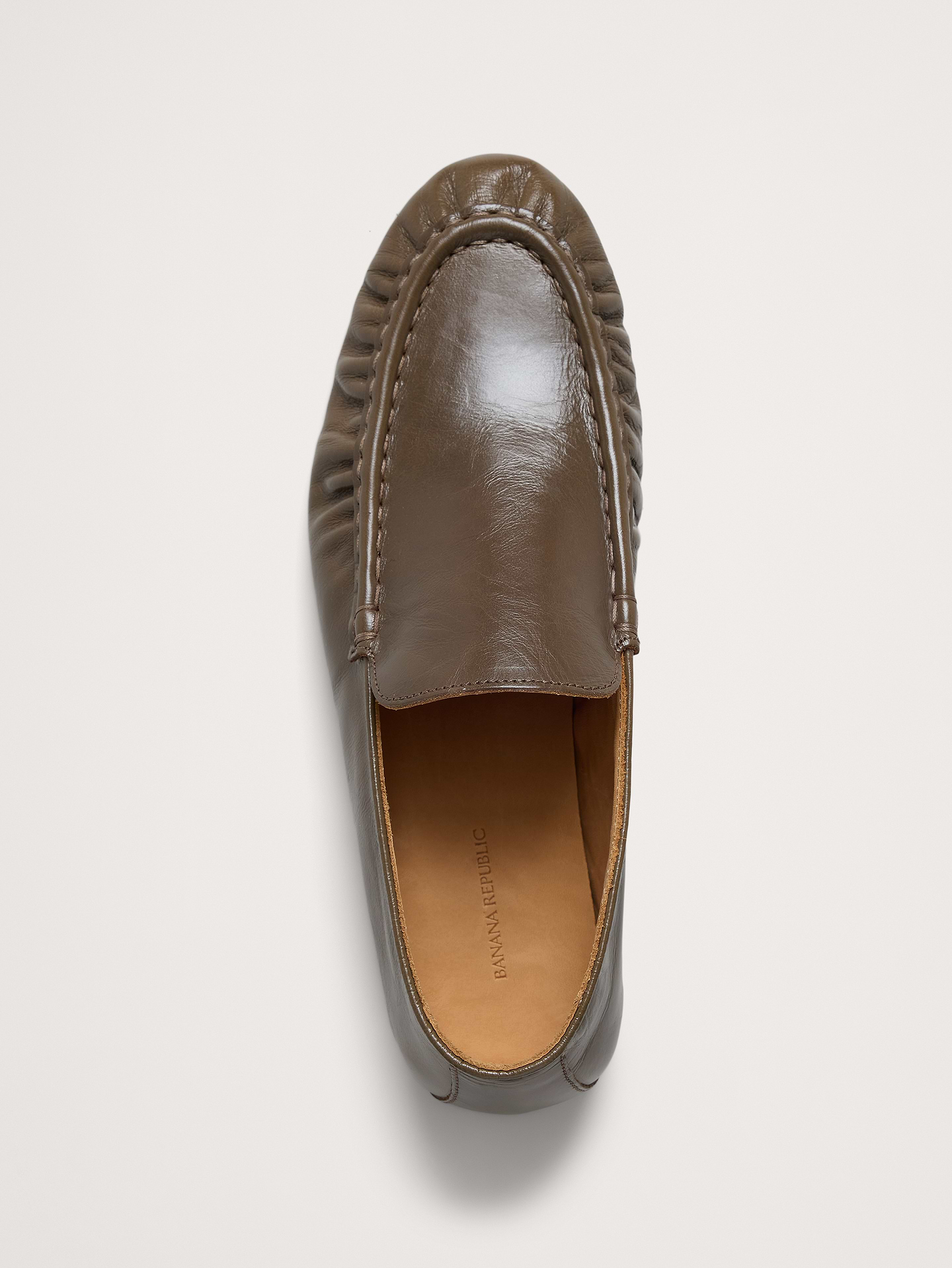 L'image numéro 5 présente Flâneurs en cuir à bout mocassin