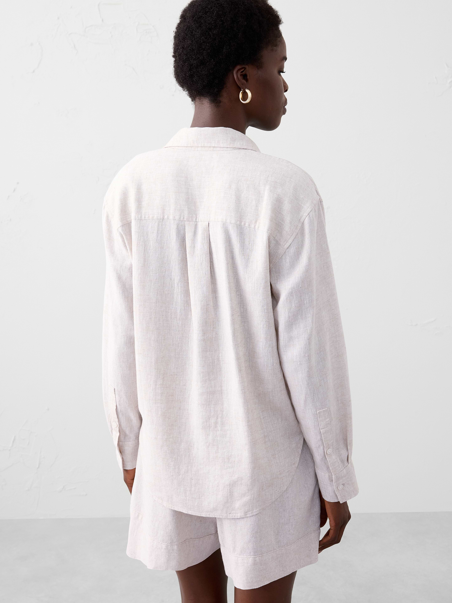 Image number 2 showing, Perfect Linen-Blend Shirt
