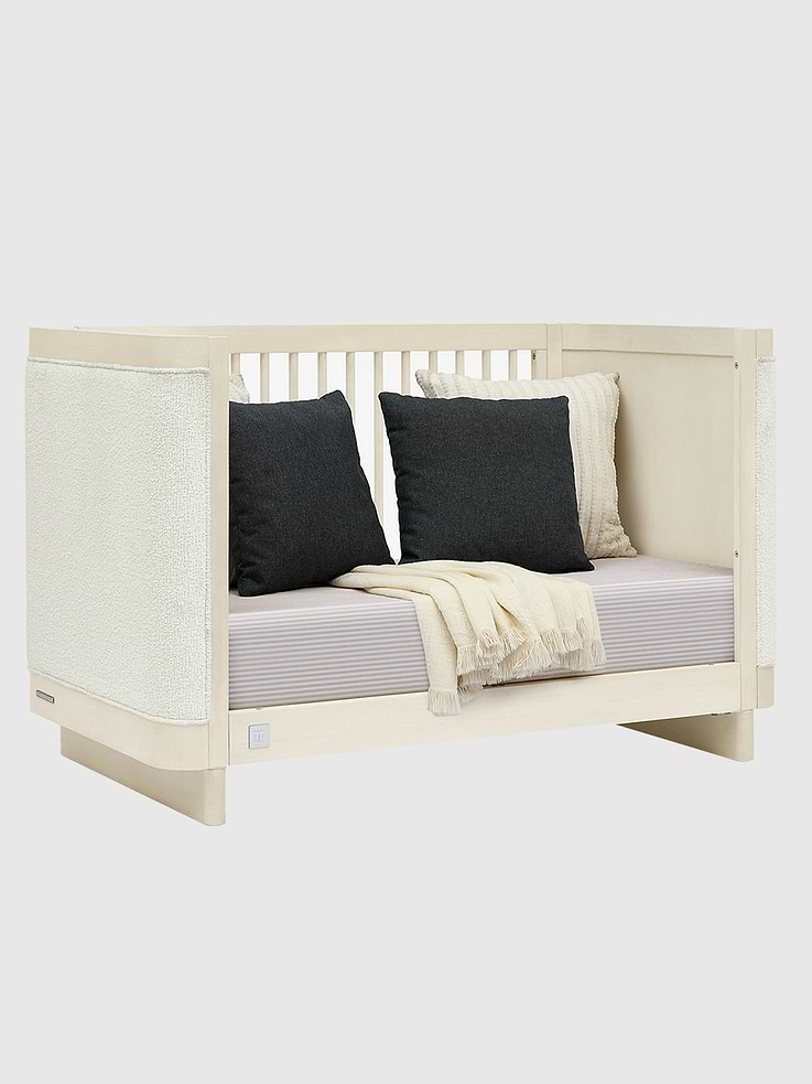 Image number 6 showing, babyGap Callie 4 in 1 Upholstered Crib