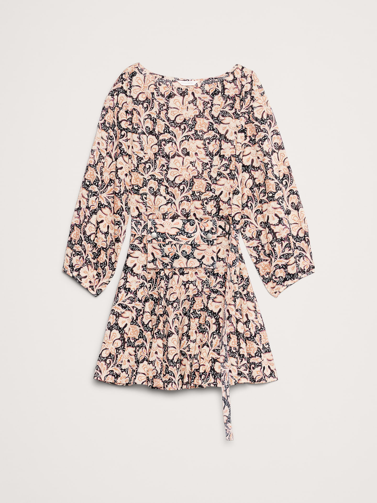 L'image numéro 5 présente Robe courte en coton avec sac de taille