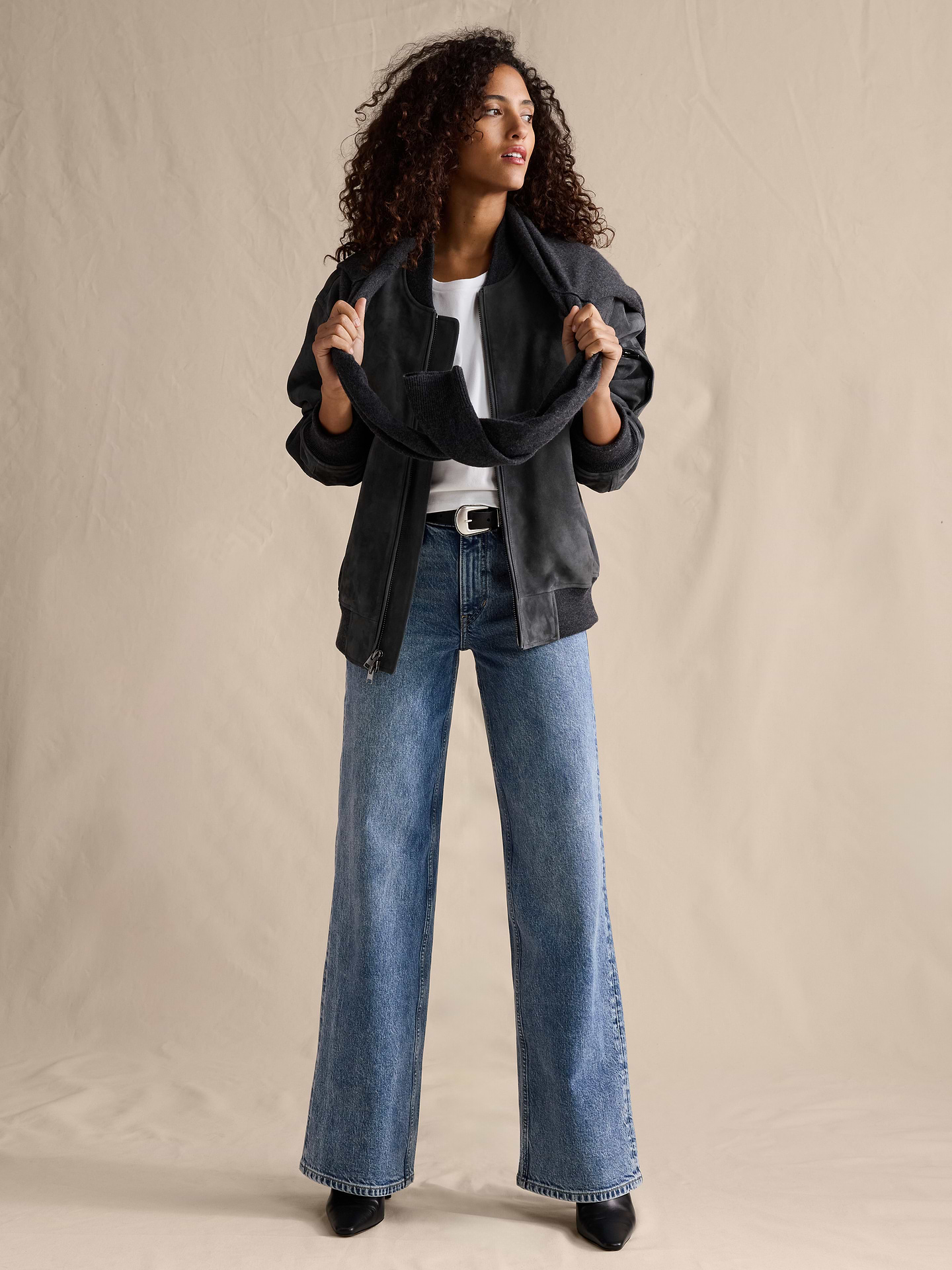 Image number 1 showing, The Icon Classic Wide-Leg Jean