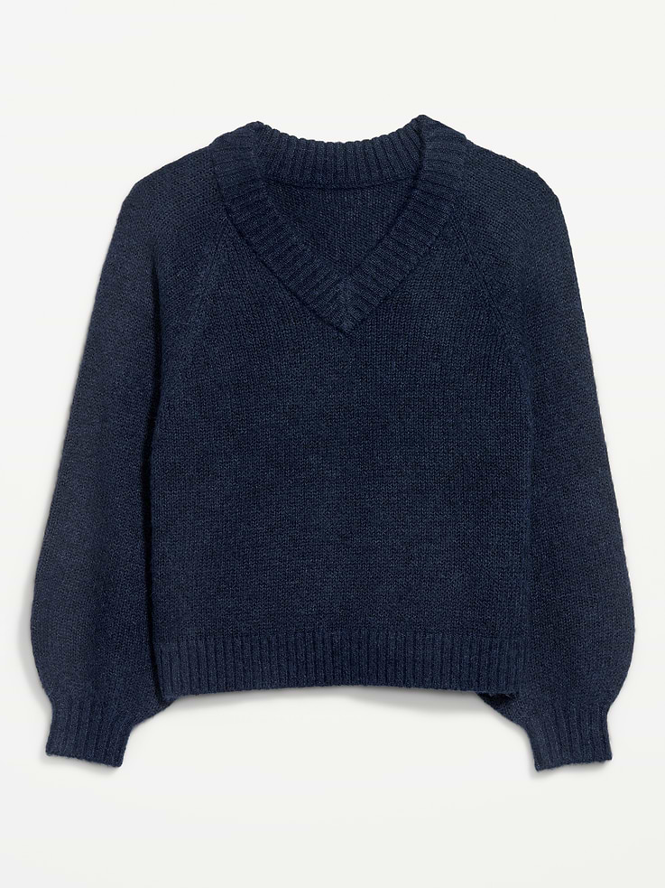 Image number 4 showing, Cozy Cropped V-Neck Sweater
