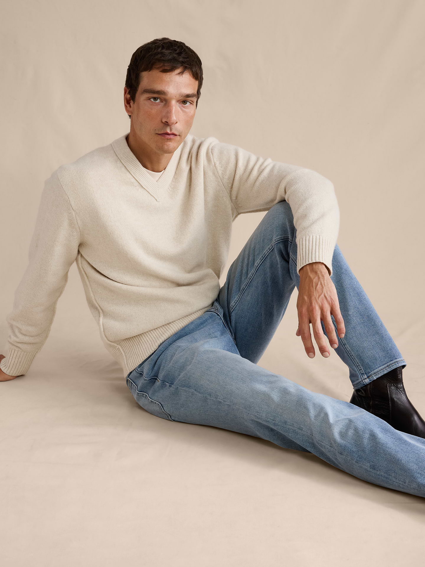 Image number 3 showing, Slim Luxe Traveler Jean