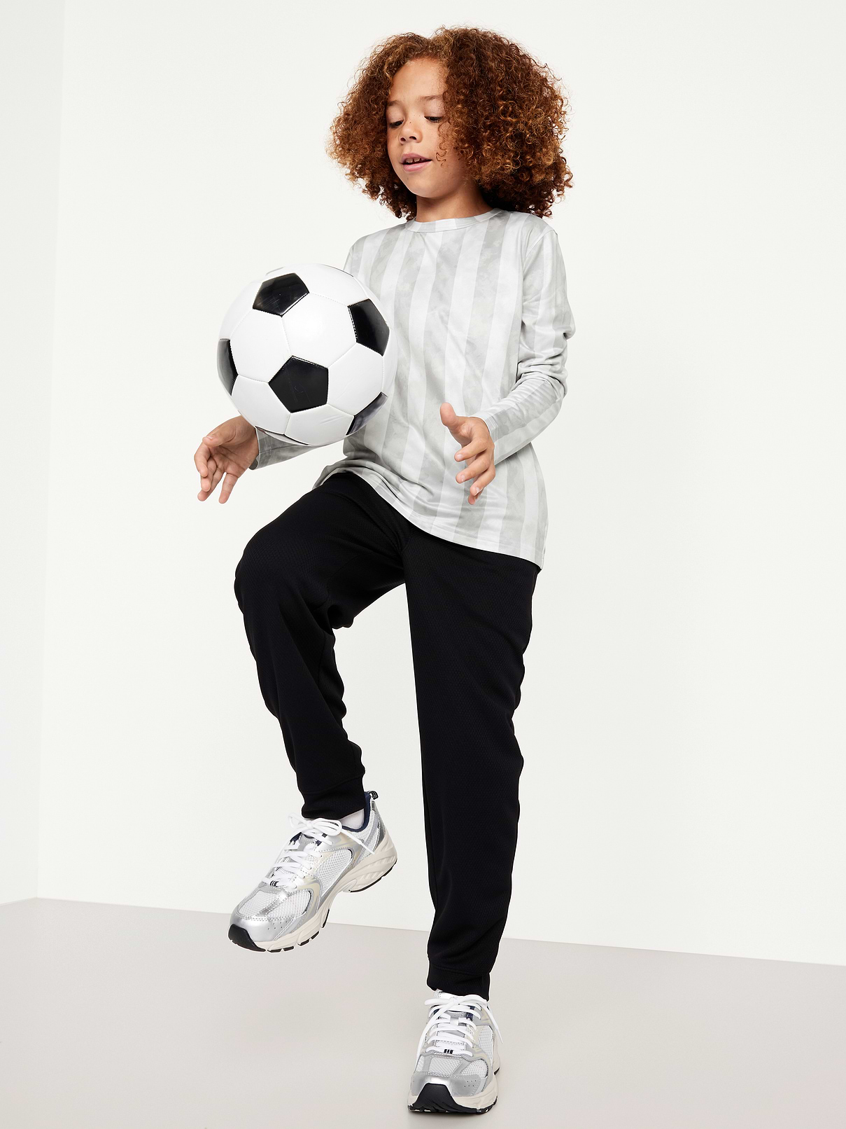 Image number 1 showing, CloudMotion Performance T-Shirt for Boys