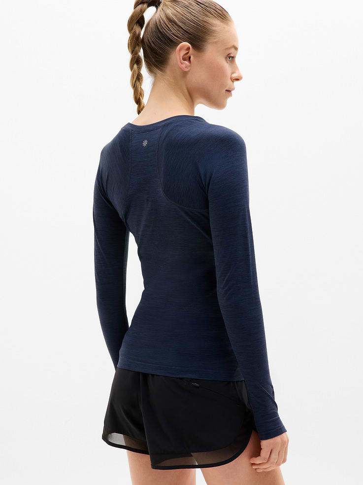 Image 3 of 6, Momentum Seamless Top