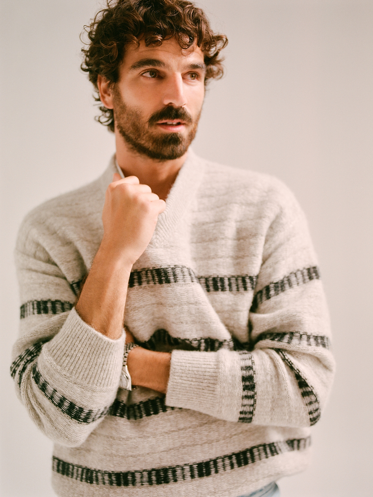 Jacquard Stripe V-Neck Sweater | Banana Republic