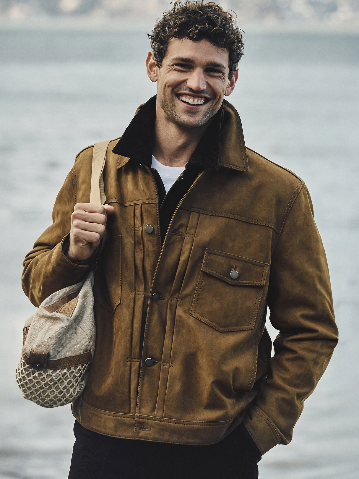 BANANA REPUBLIC スウェード　レザージャケット　牛革 Nubuck Leather Trucker Jacket | Banana Republic