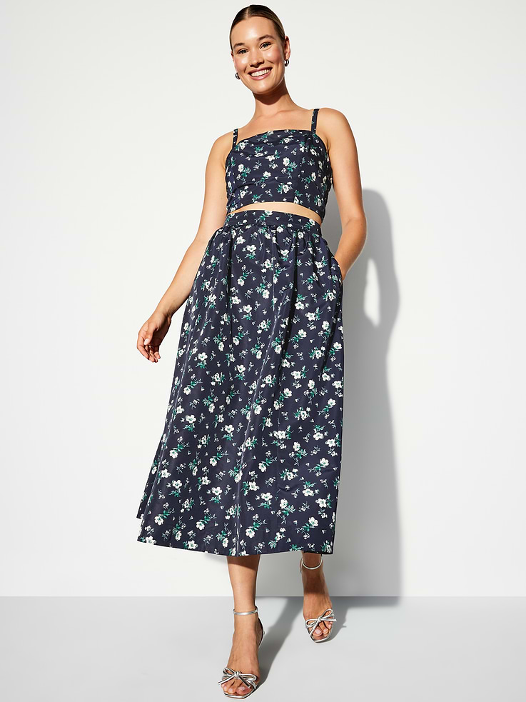 Image 3 of 10, The Occasion by Old Navy Taffeta Cropped Tank Top