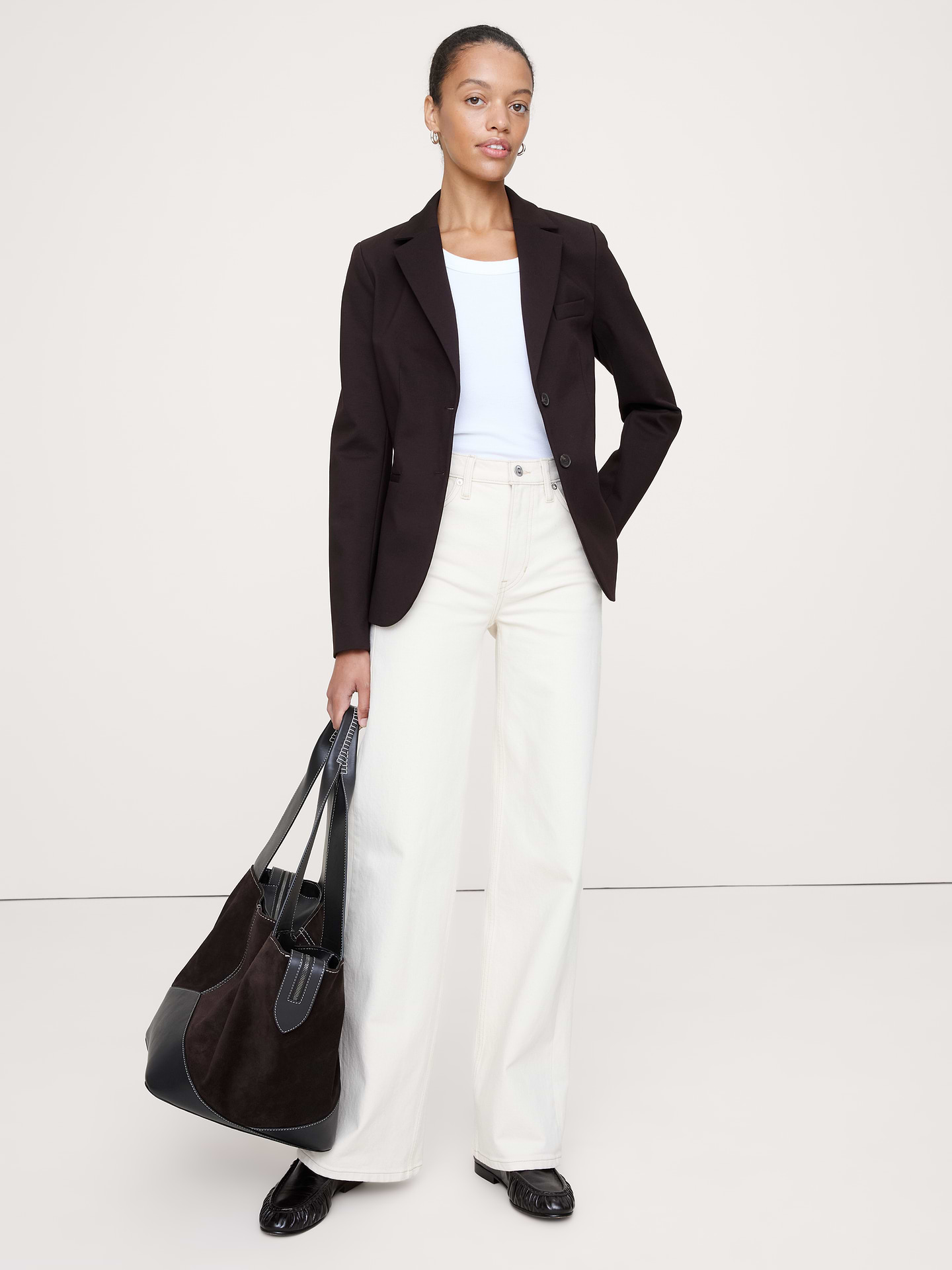L'image numéro 1 présente Blazer tout-aller ajusté en tricot point de Rome