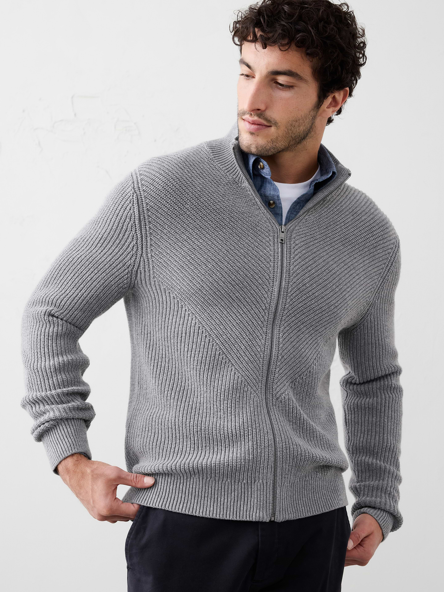 Image 1 of 1, Mock collar. Long sleeves., Zipper front closure., Ribbed collar, arm cuffs and hem., Straight hem., Made exclusively for Banana Republic Factory., Product #804709