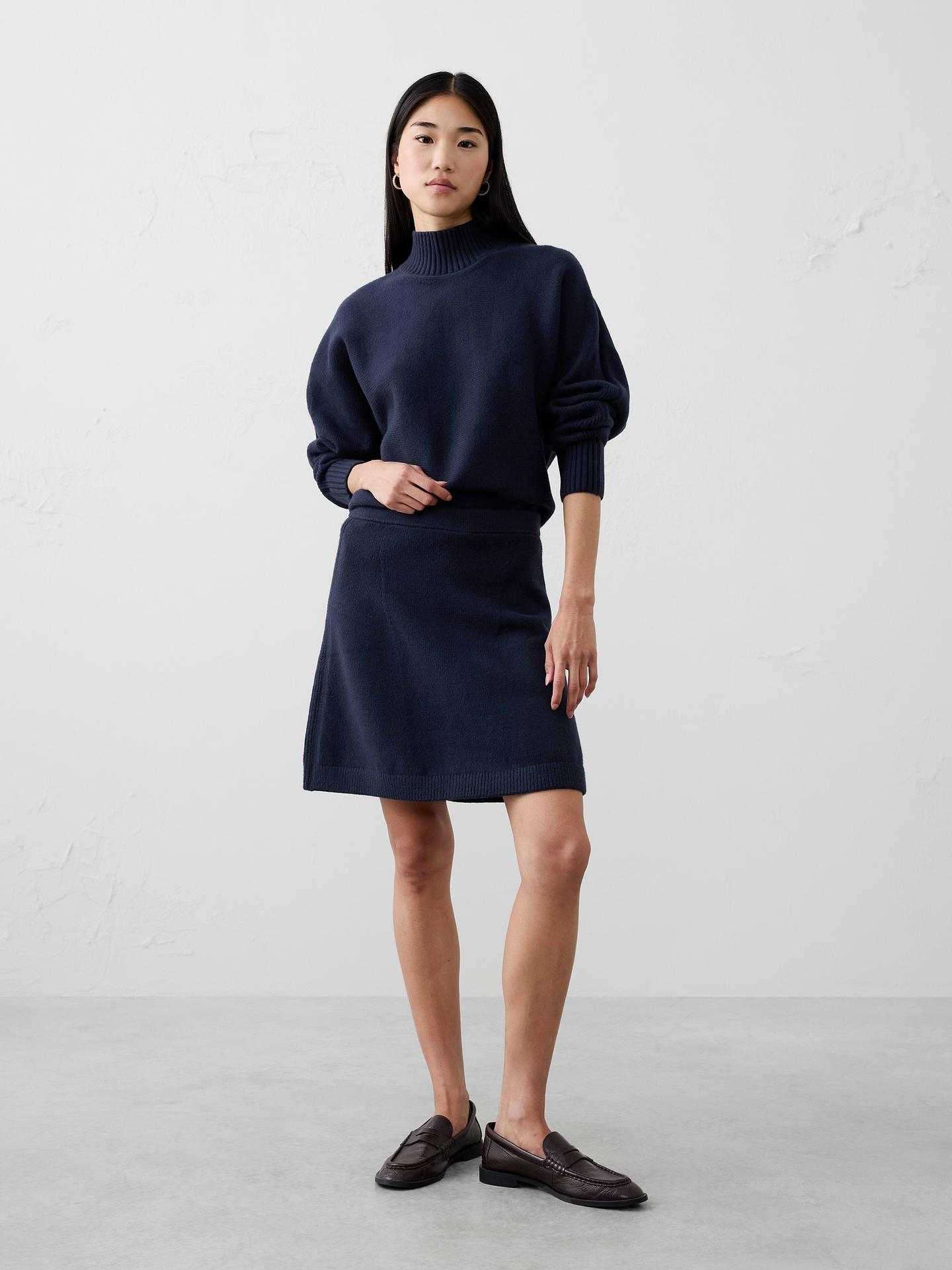 Image 1 of 4, Flat waistband., Pull on skirt., Straight hem., Made exclusively for Banana Republic Factory., Product #813181