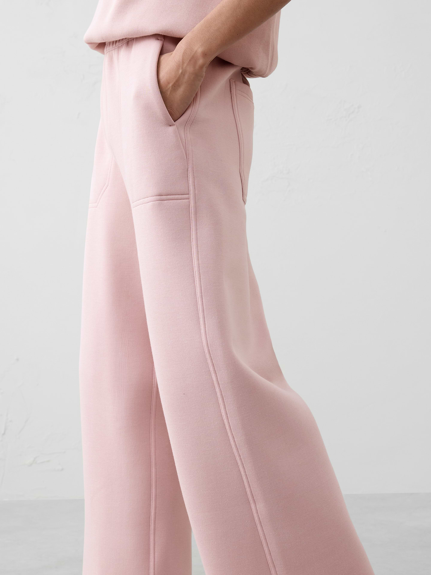 Image number 6 showing, Weekender Wide-Leg High-Rise Ankle Pant