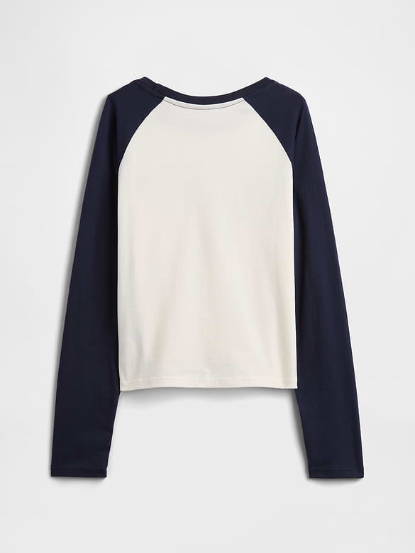 GapKids Peanuts Graphic T-Shirt