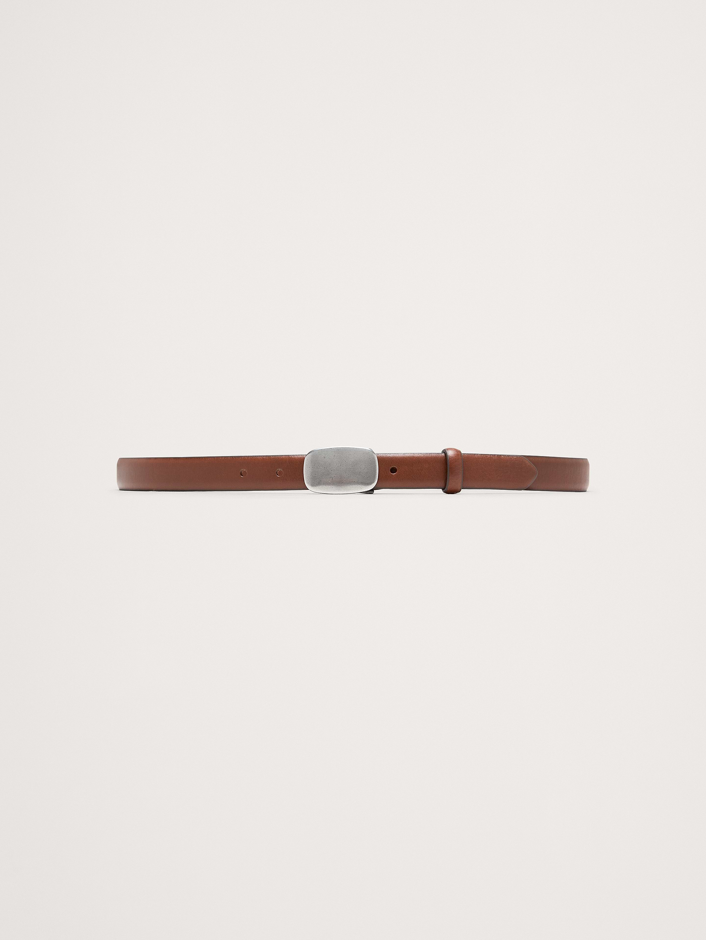 L'image numéro 1 présente Ceinture en cuir à boucle plaquée