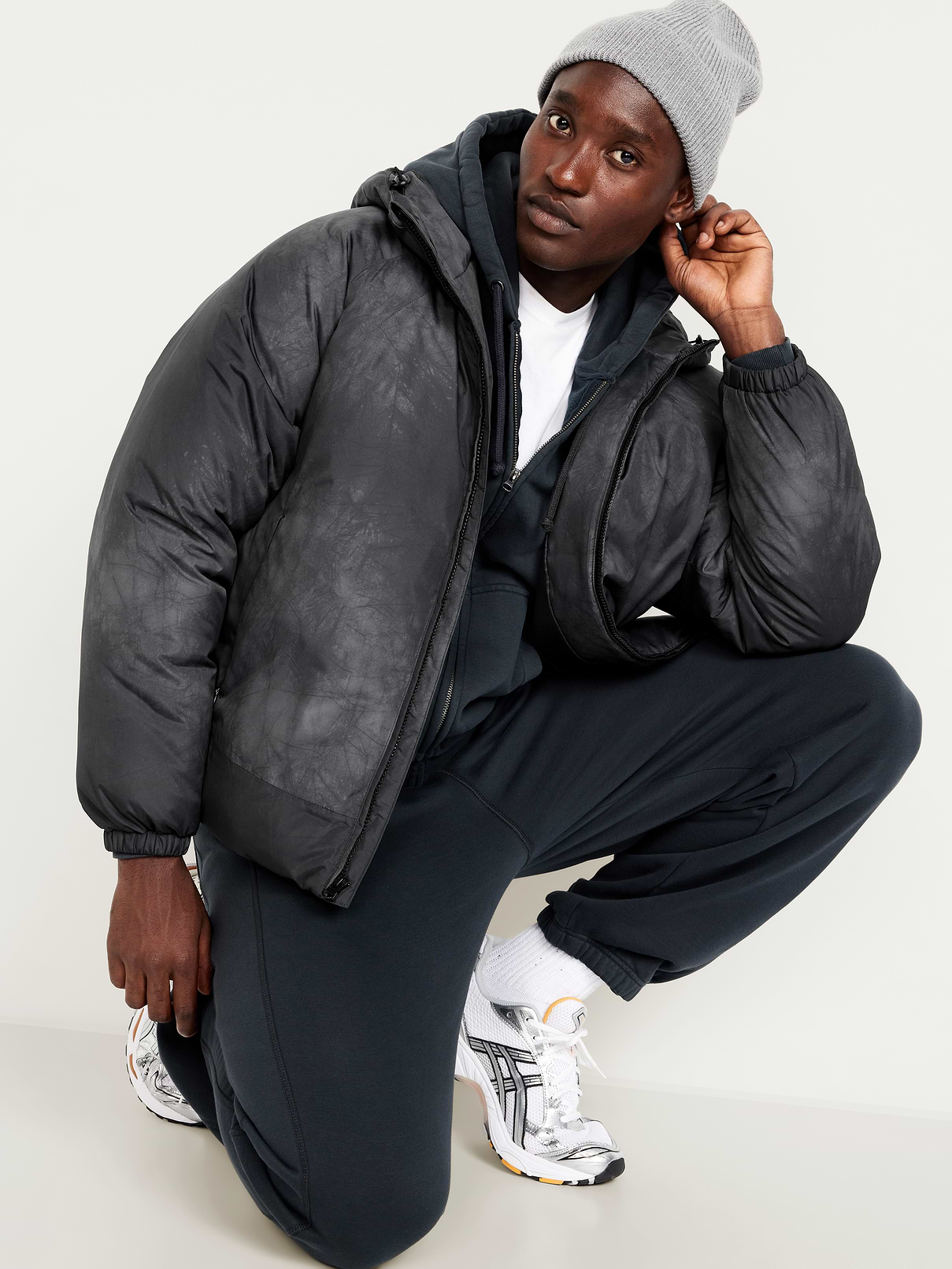 Image number 3 showing, Oversized Water-Resistant Hooded Puffer Jacket