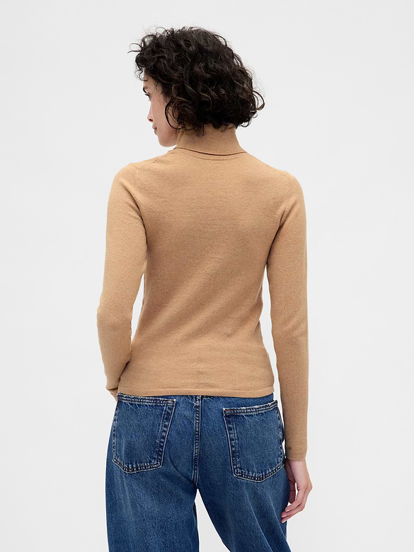 CashSoft Stretch Turtleneck Sweater