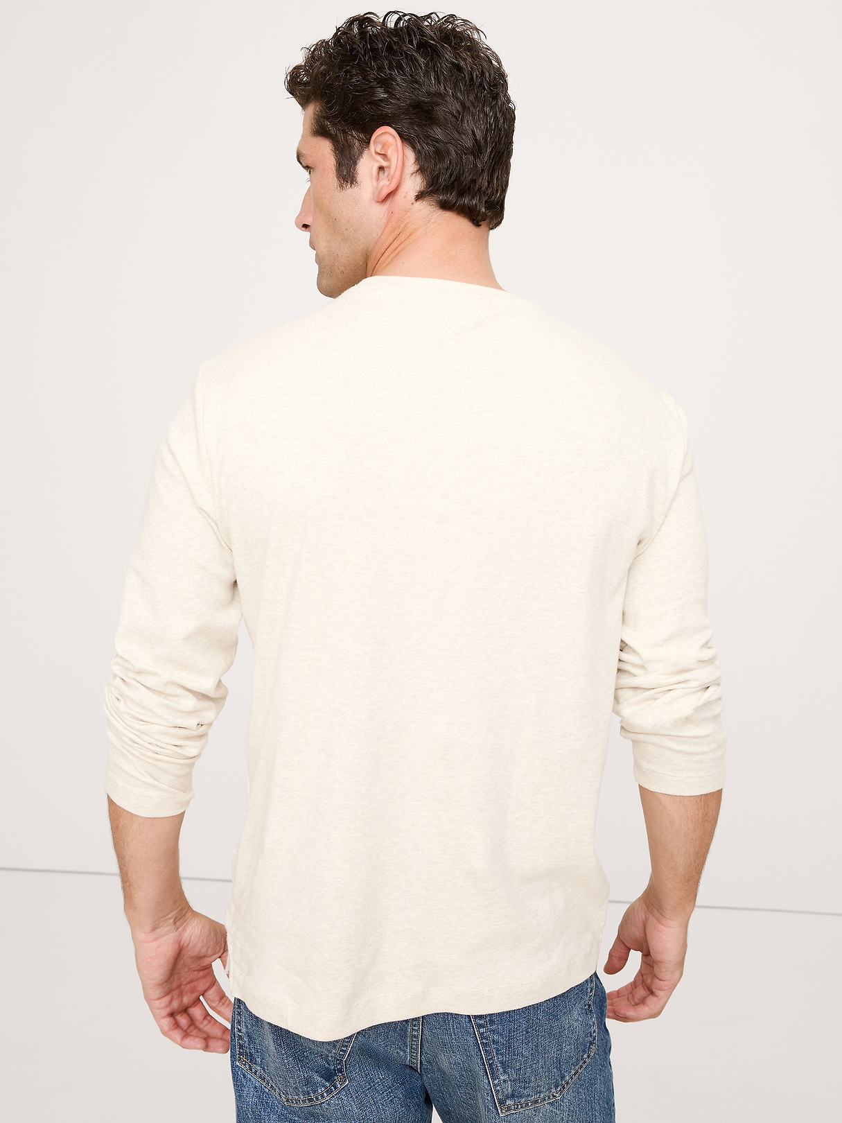 Luxury-Touch Long-Sleeve T-Shirt | Banana Republic