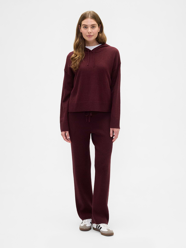 Image 1 of 7, Plush like cashmere. Easier than anything. With a lightweight layer-able feel & brushed for softness., Soft cotton-blend knit., Drawcord ties at elasticized waist., This product was made in a factory that invests in gender equity and women’s empowerment through RISE. Learn more at, Product #817415