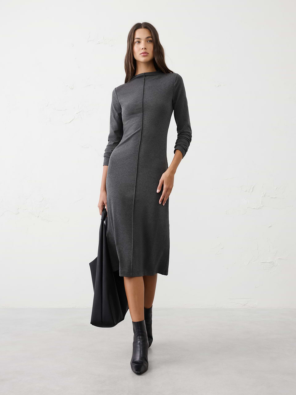 Banana Republic Factory Women's Cozy Ribbed Knit Midi Dress (Heather Gray)