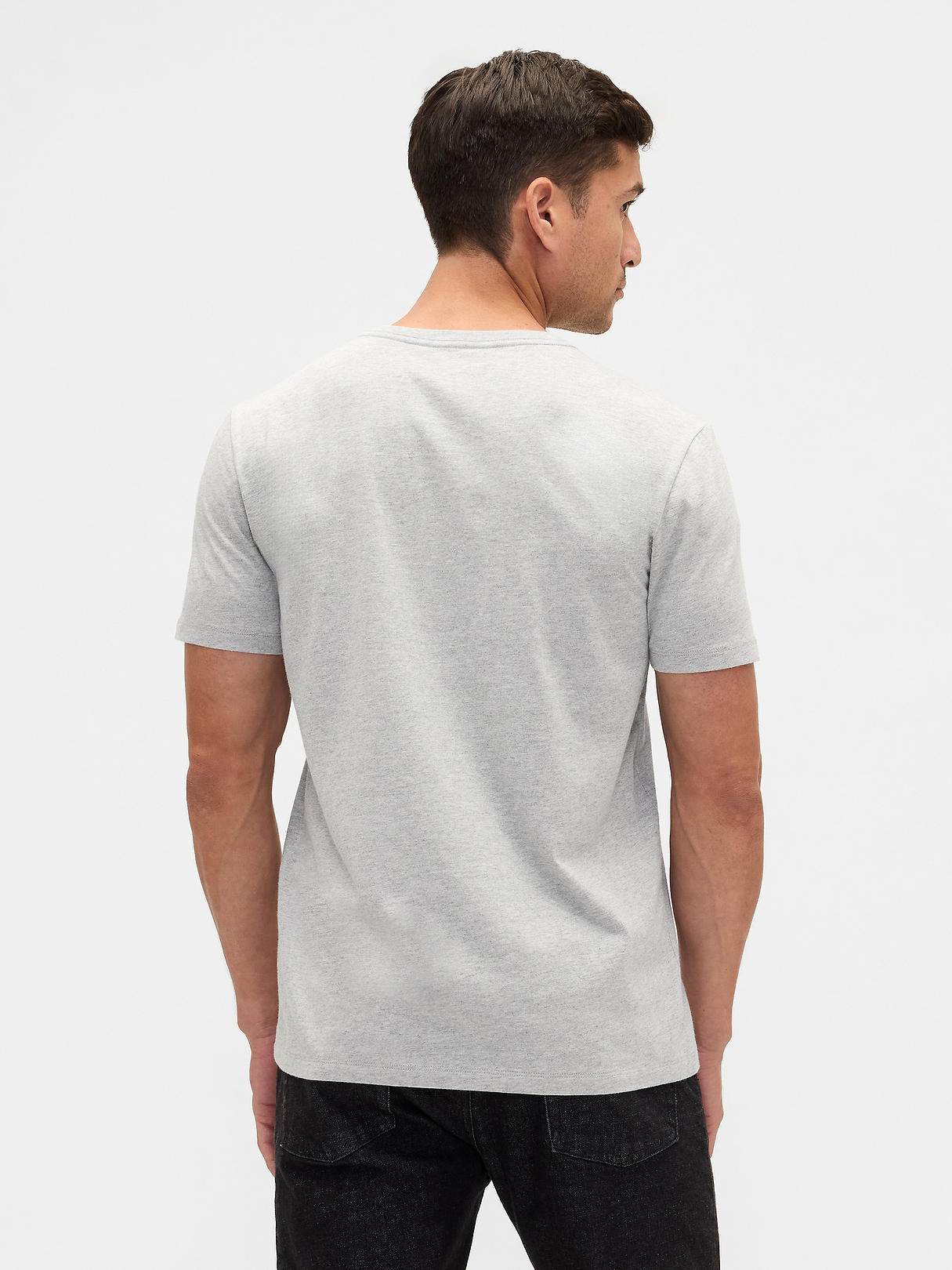 Everyday Soft V-Neck T-Shirt | Gap Factory