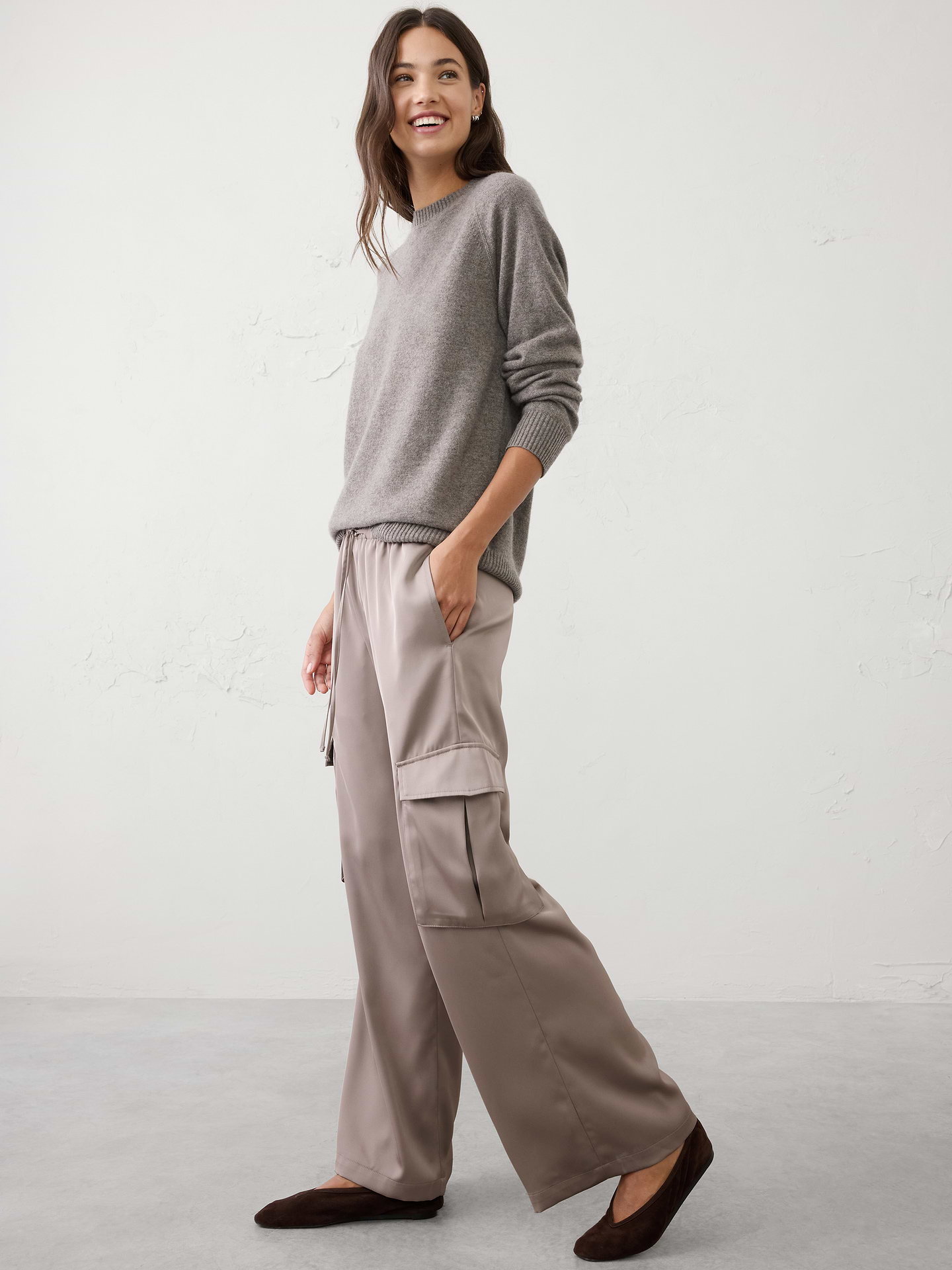 Image number 3 showing, Wide-Leg Mid-Rise Satin Pull-On Cargo Pant