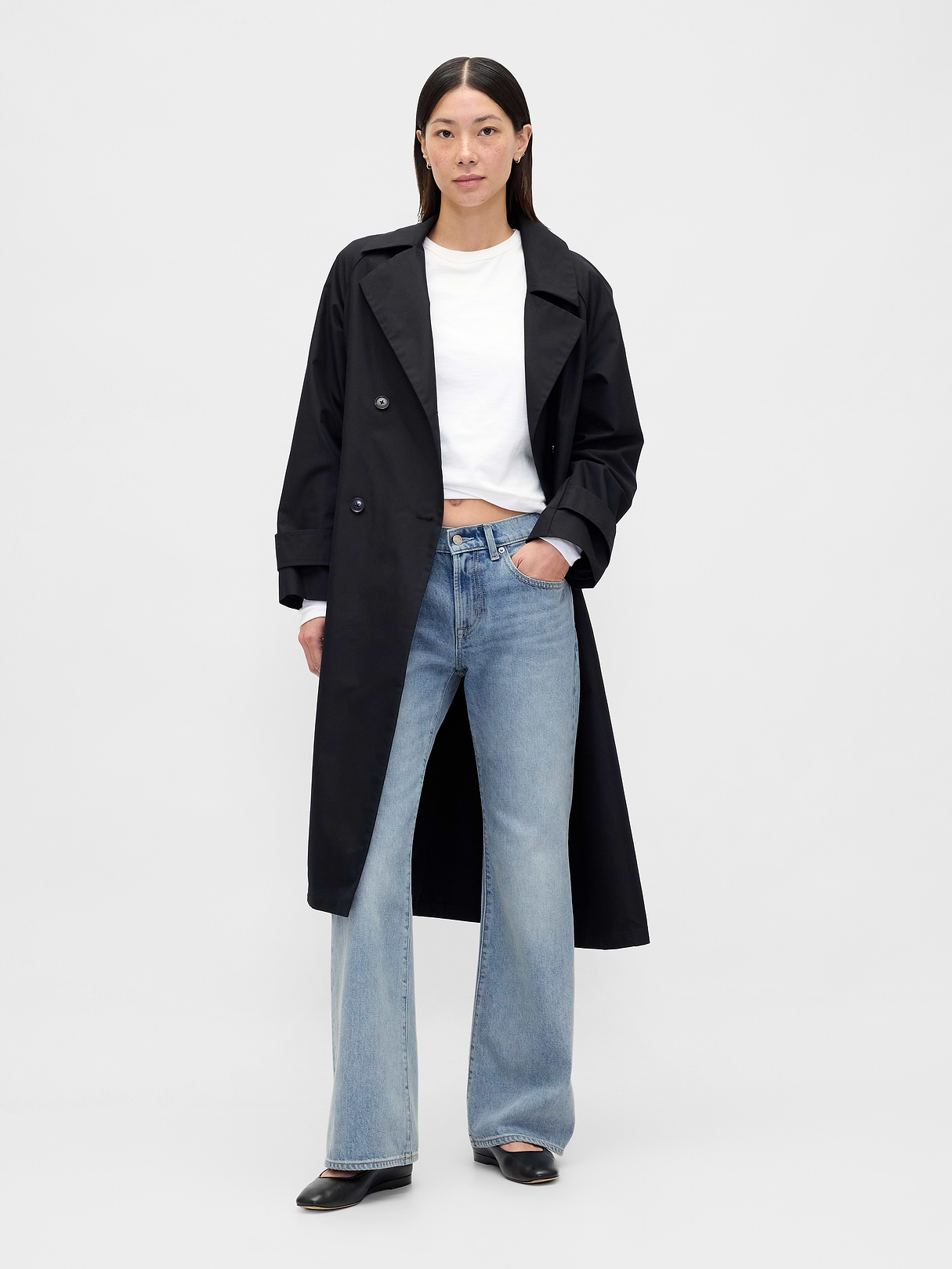 Mid Rise Rigid Relaxed Flare Jeans - Light indigo by Gap