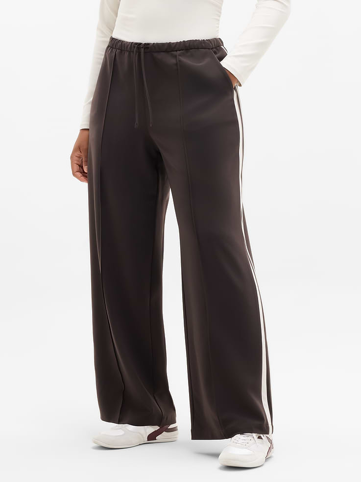 Image number 1 showing, MVP Mid Rise Side Stripe Pant
