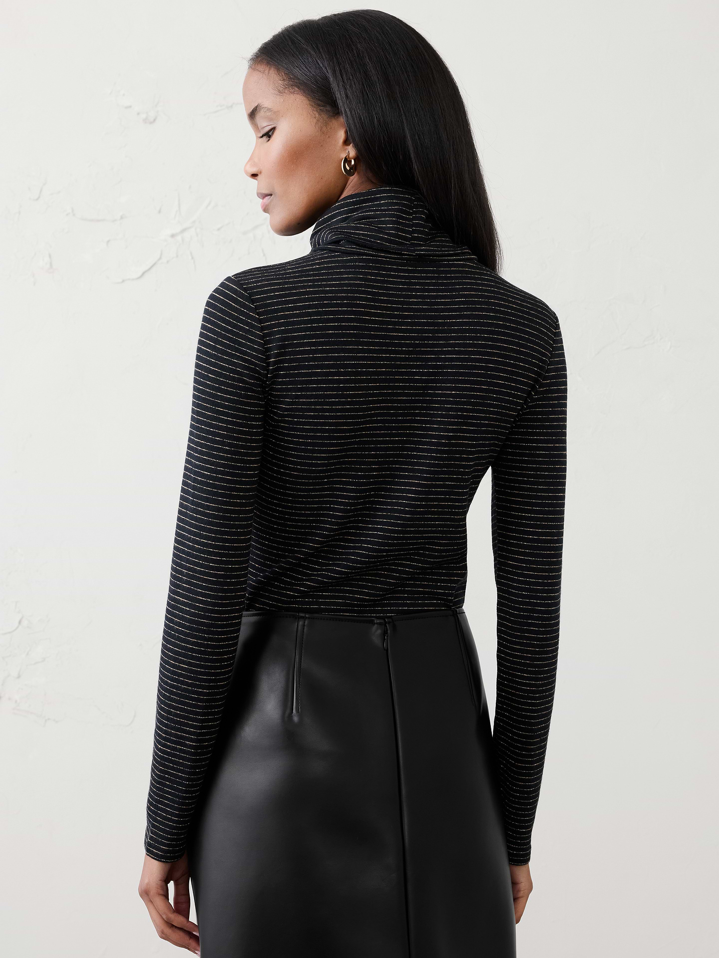 Image number 5 showing, Soft Luxe Turtleneck Top