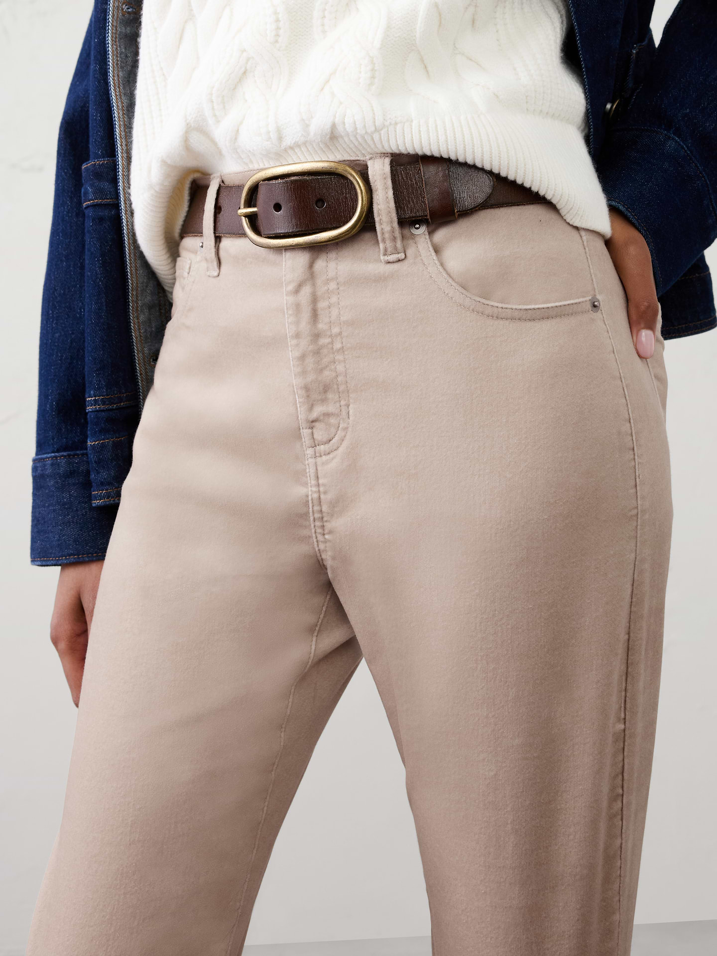 Image number 3 showing, Slim High-Rise Velvet Pants