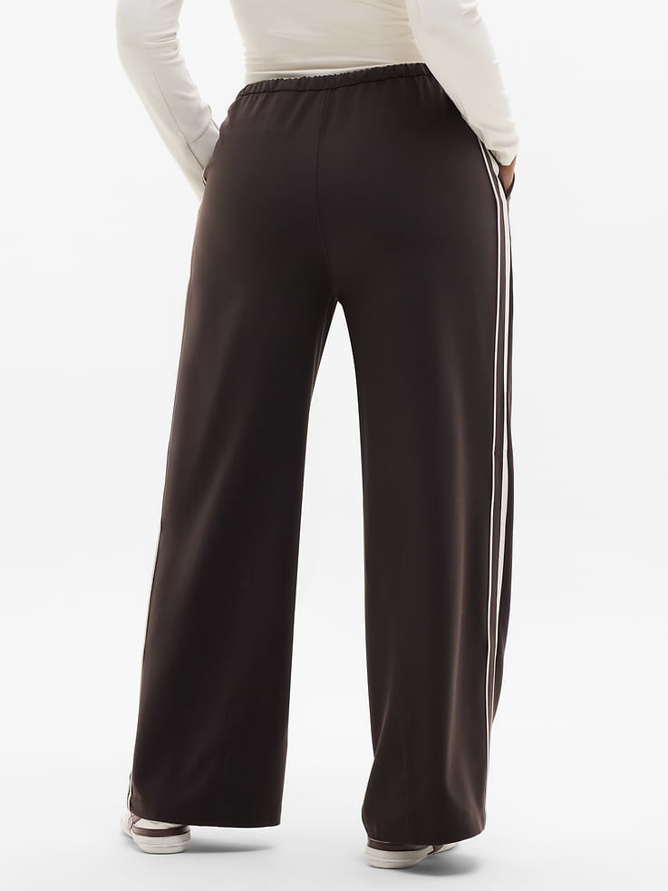 Image number 3 showing, MVP Mid Rise Side Stripe Pant