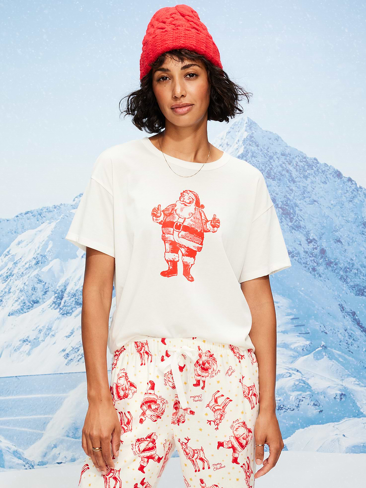 Image number 1 showing, Holiday-Graphic Crew-Neck T-Shirt for Women