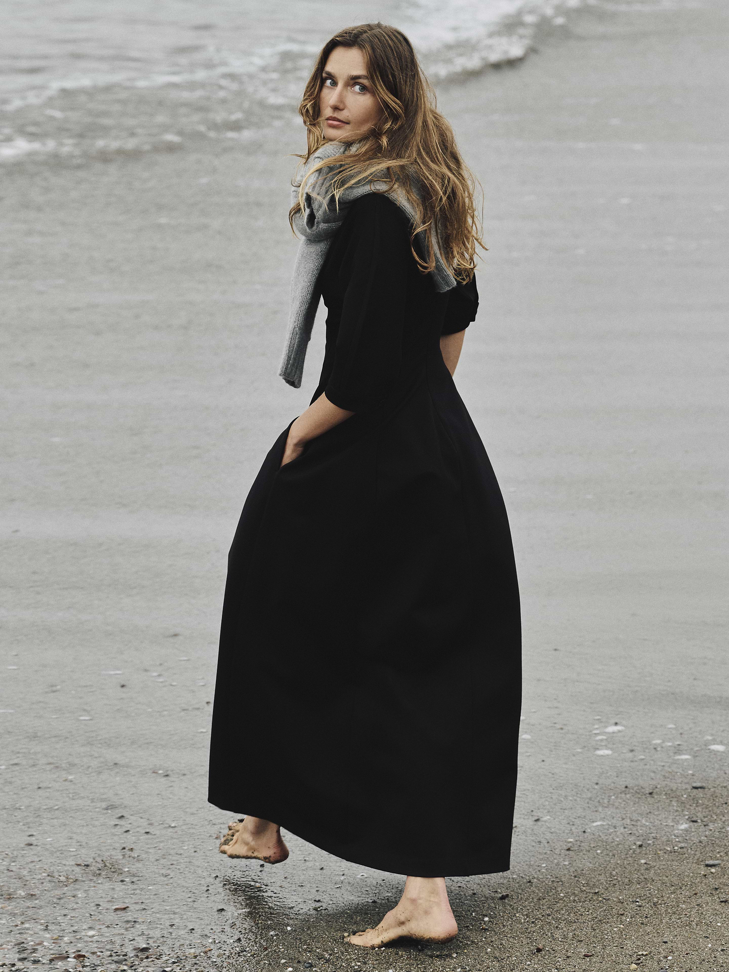 Image number 6 showing, Ponte Puff-Sleeve Maxi Dress