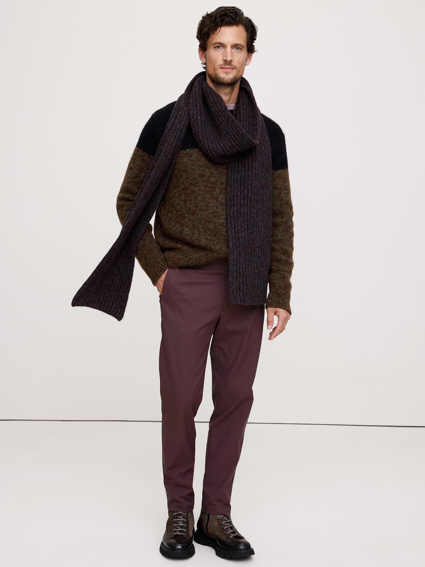 L'image numéro 1 présente Pantalon Performance athlétique étroit