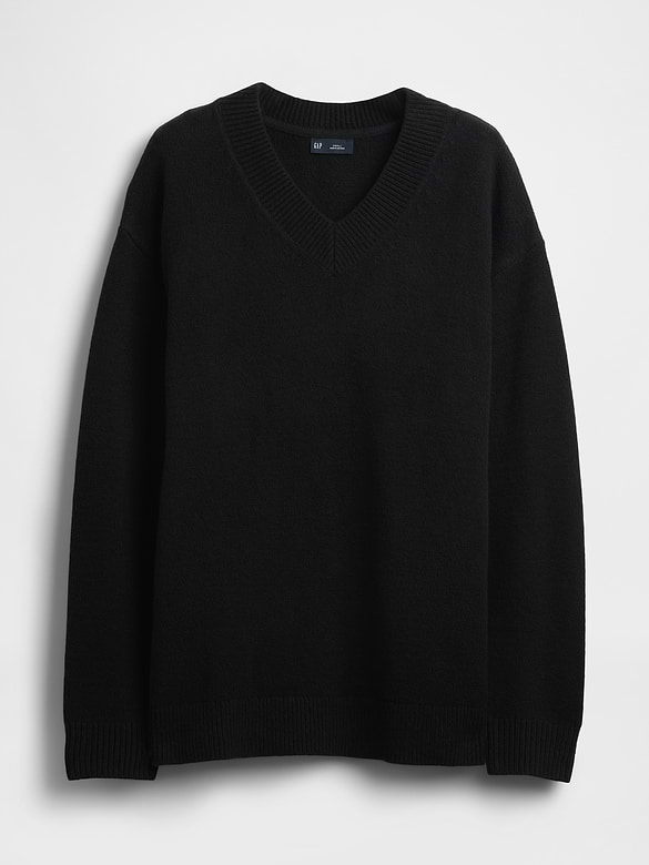 CashSoft Oversized V-Neck Sweater