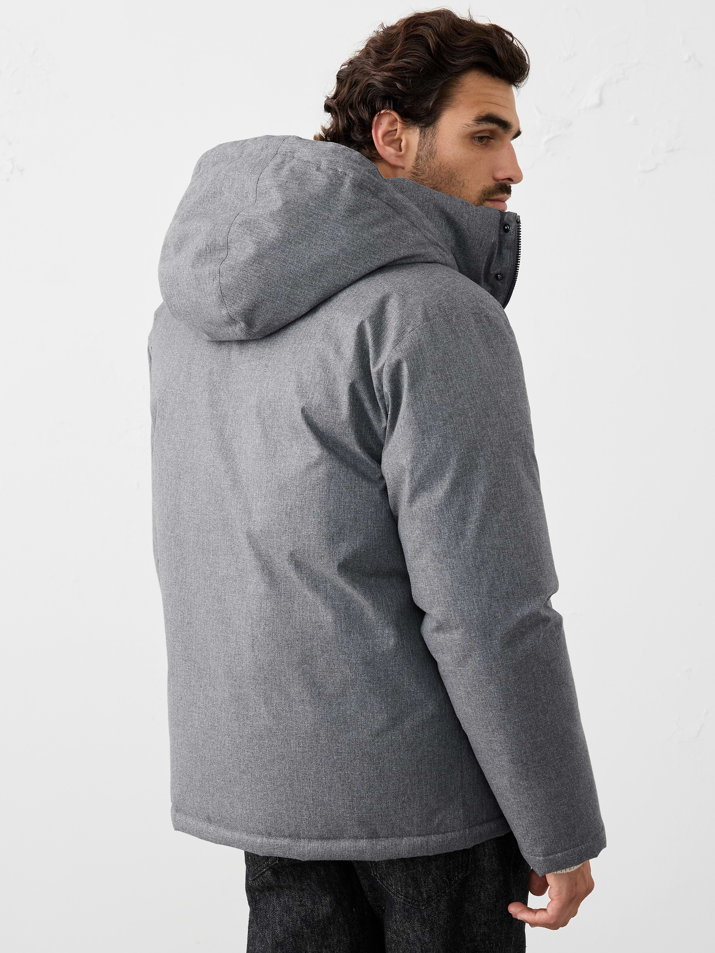 Image number 2 showing, Hooded Puffer